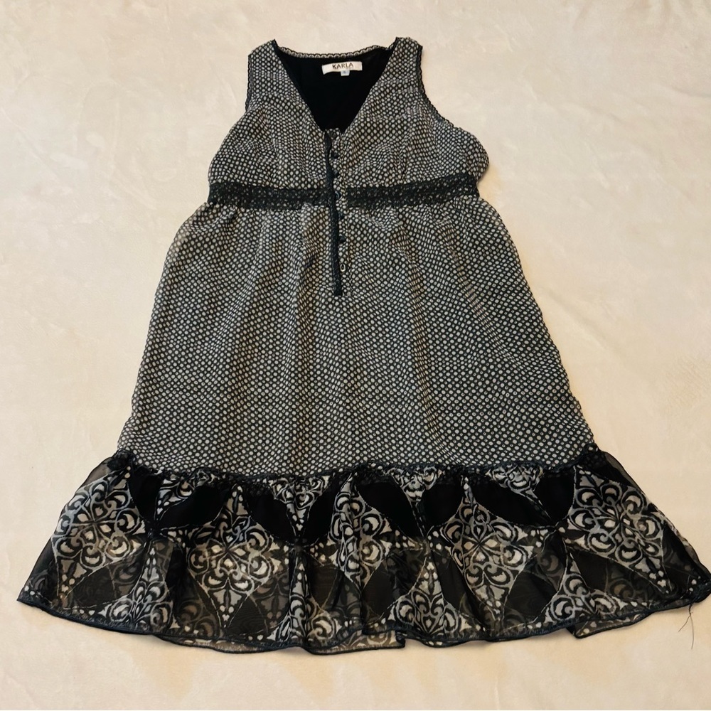Dress Sleeveless Mini Black and White NWOT Size S